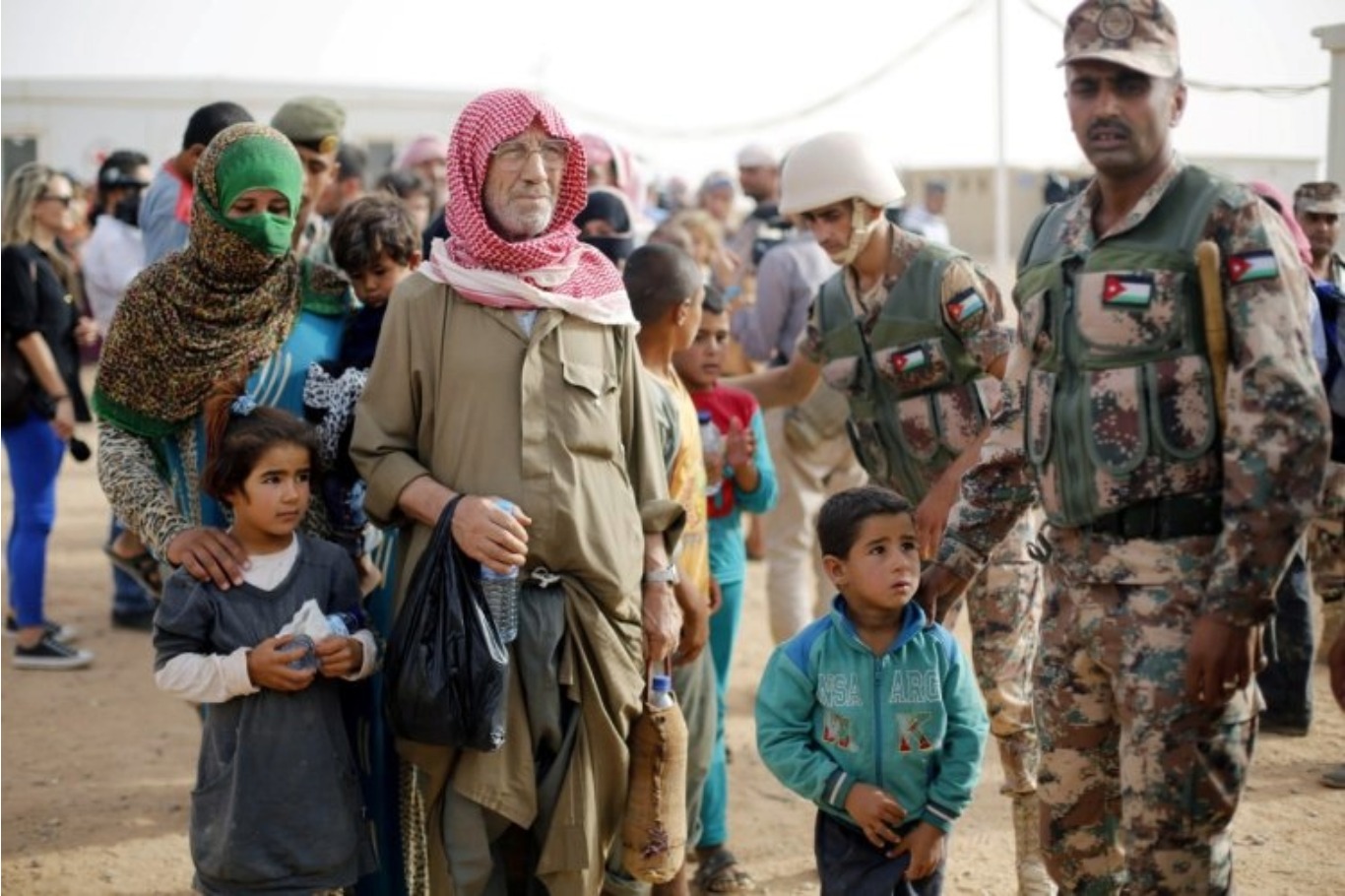 الأمم المتحدة عدد اللاجئين السوريين العائدين من الأردن إلى بلادهم تجاوز 200 ألف شخص