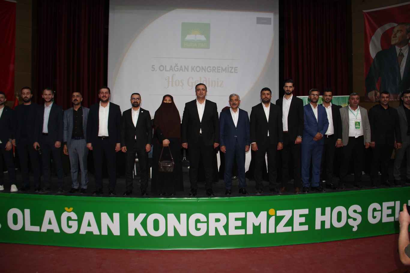 HÜDA PAR Batman Merkez İlçe Kongresi'nde Cihad Altun güven tazeledi