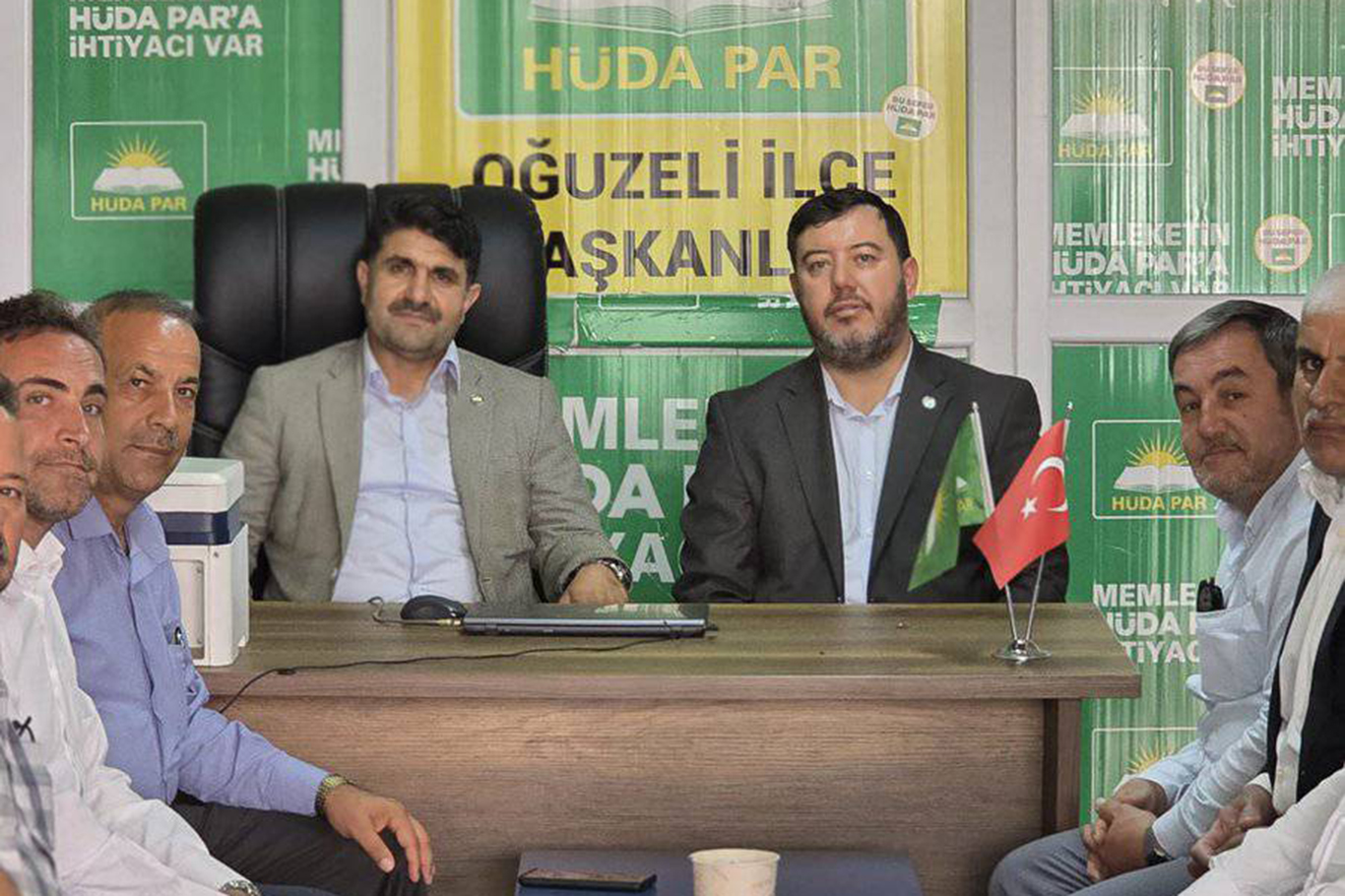 HÜDA PAR Oğuzeli İlçe Başkanı Harat güven tazeledi