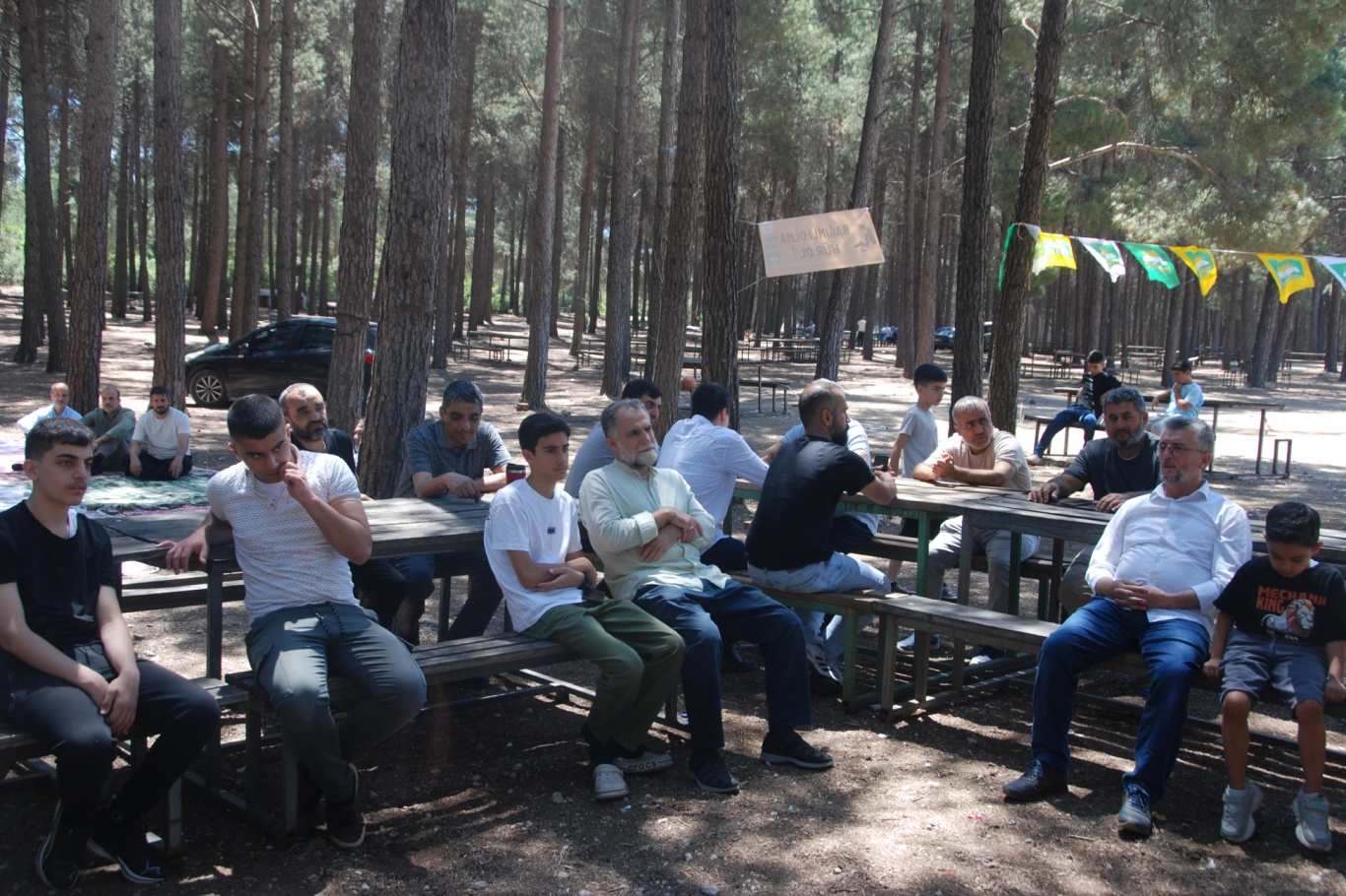 HÜDA PAR İzmir İl Başkanlığından “Son Kale Aile” temalı piknik programı