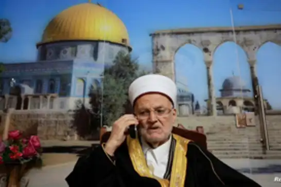 عكرمة صبري يدعو إلى شدّ الرحال للأقصى والتصدي لمخططات التهويد