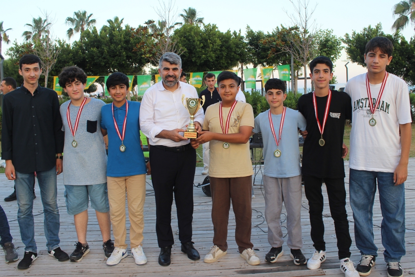 HÜDA PAR Mersin Gençlik Kolları "Bahar Etkinlikleri" final programı gerçekleştirildi