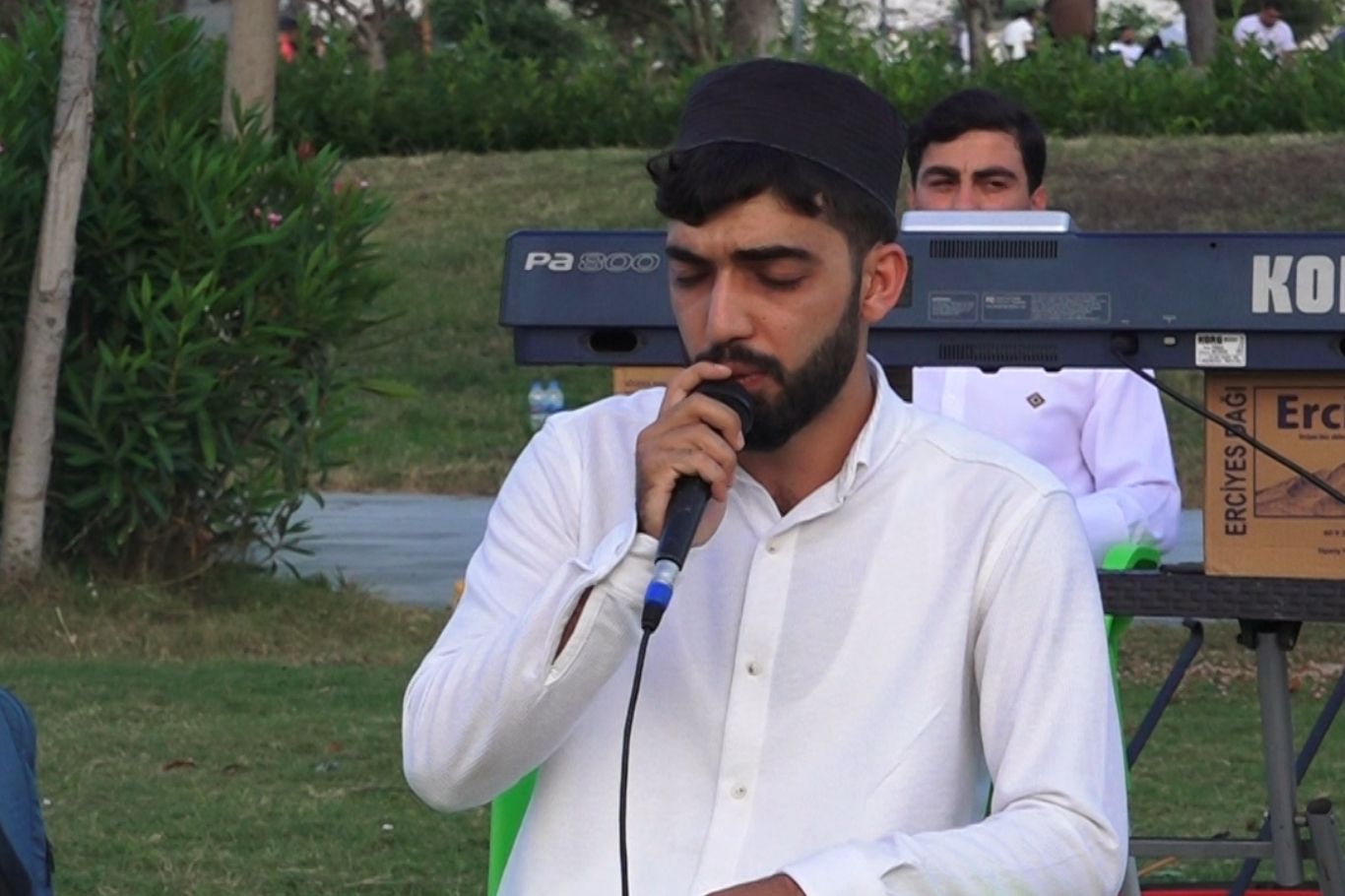 HÜDA PAR Milletvekili Dinç, Mersin'de partili gençlerin "Bahar Etkinlikleri" final programına katıldı
