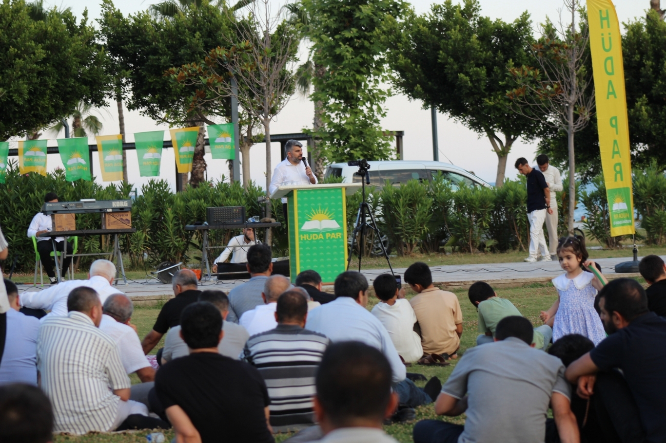 HÜDA PAR Mersin Gençlik Kolları "Bahar Etkinlikleri" final programı gerçekleştirildi