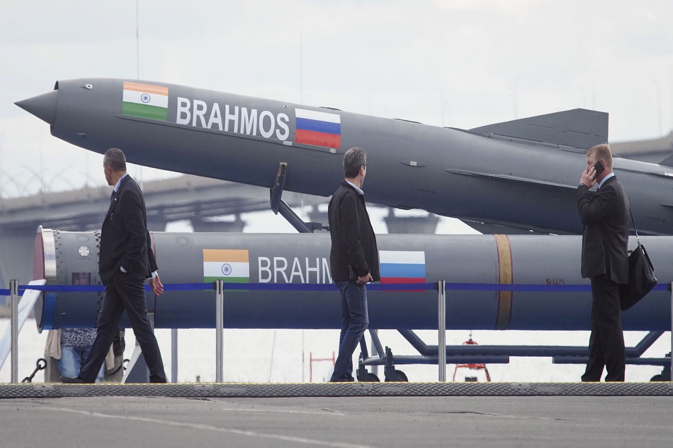 BAE, Hindistan'ın BrahMos füzelerine talip oldu