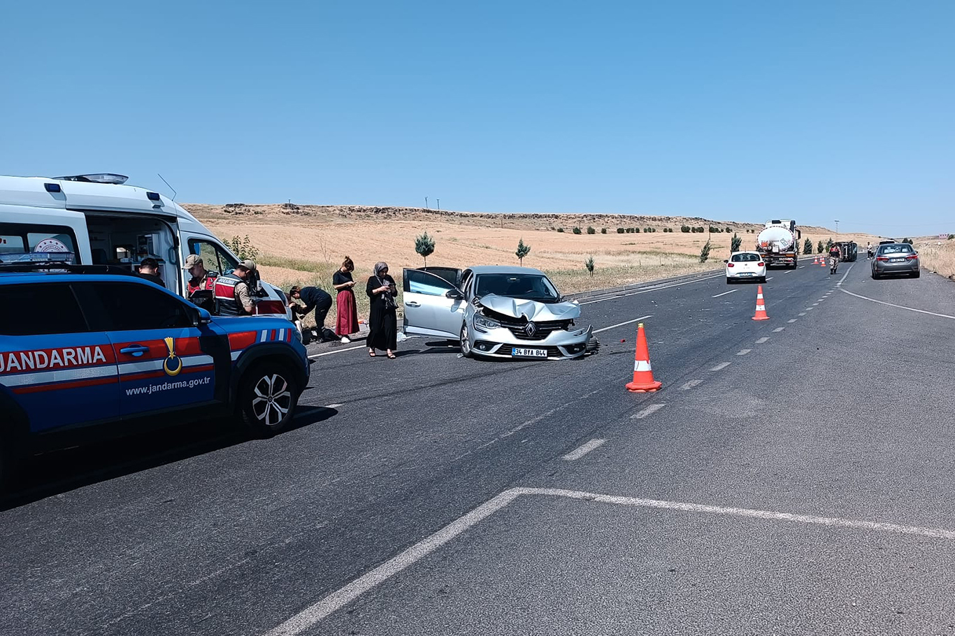 Li Çinarê 2 wesayît li hev qelibîn: 4 birîndar