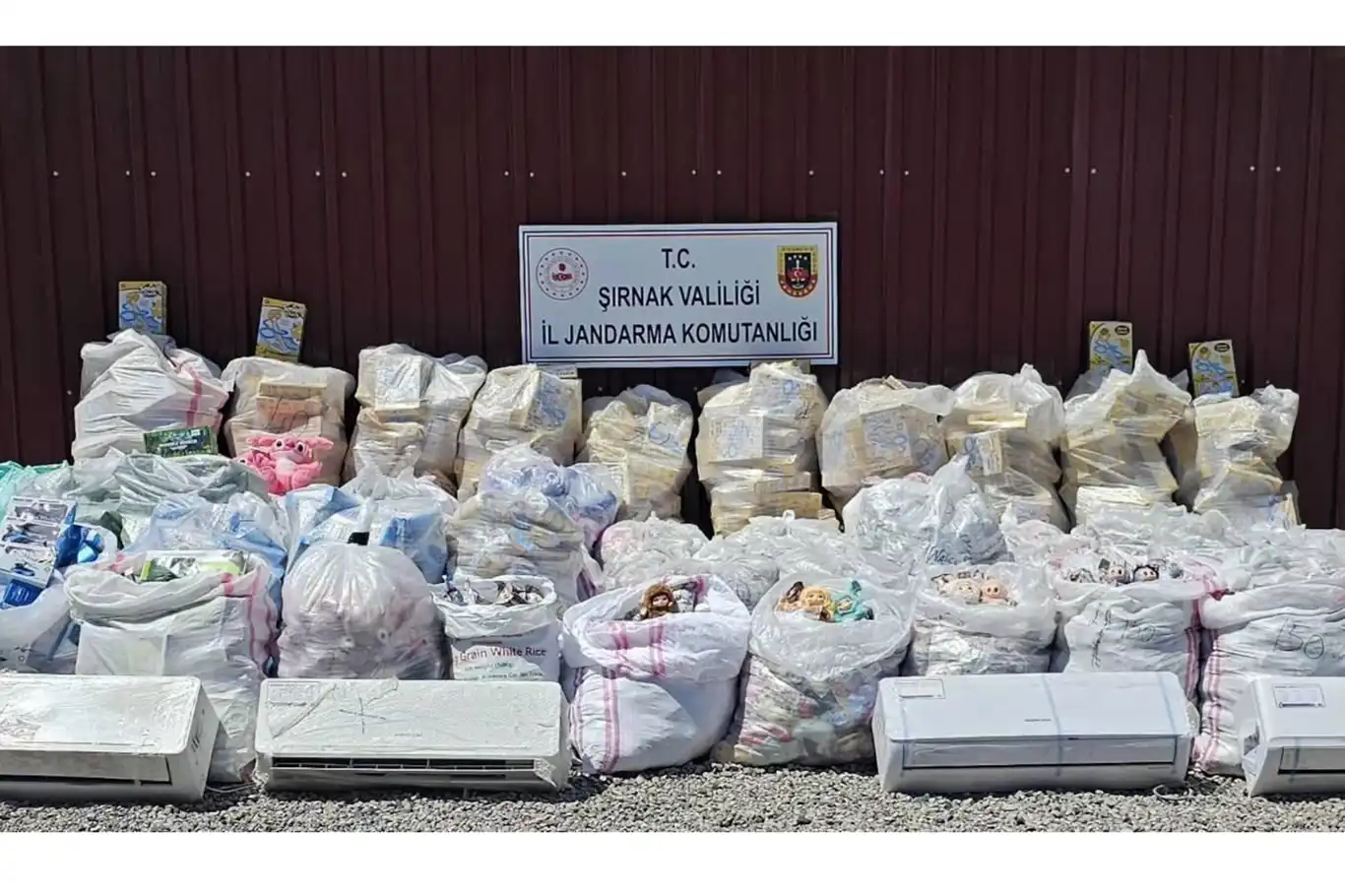 Şırnak'ta narkotik, kaçakçılık ve asayiş operasyonları: 111 gözaltı