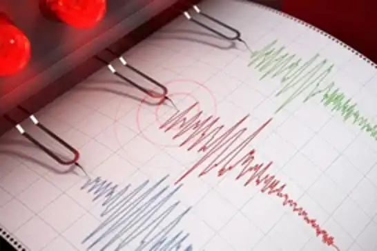 Venezuela twin earthquakes kill at least 32, with 700 injured