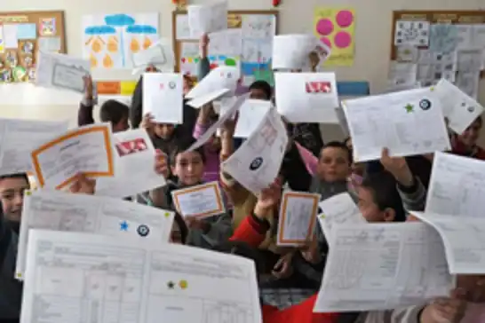 Yaklaşık 18 milyon öğrenci yarın karne alarak yaz tatiline çıkacak