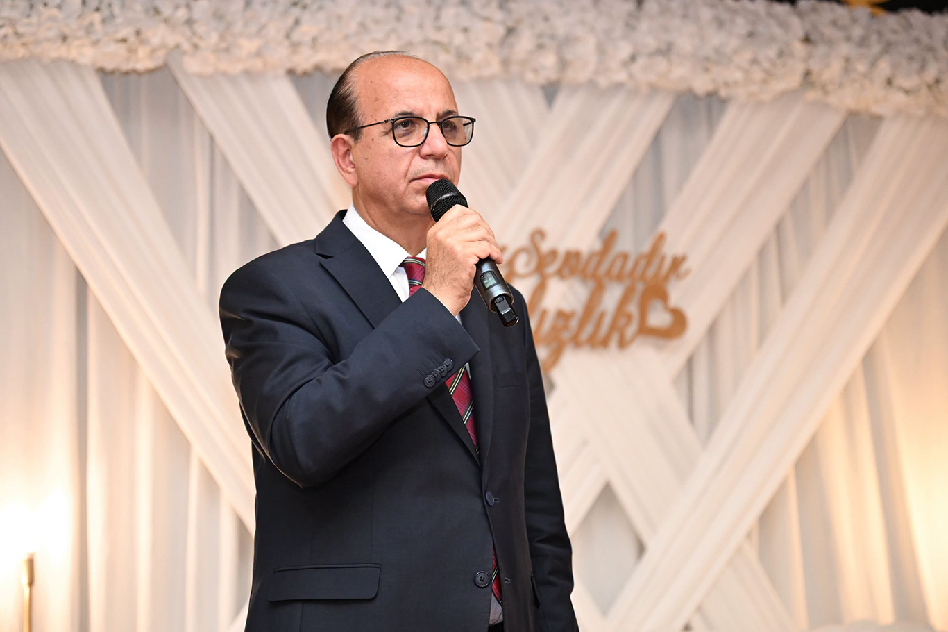 Yeşilyurt Belediye Başkanı Prof. Dr. İlhan Geçit