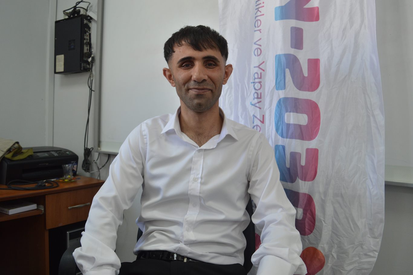 Barış Ay