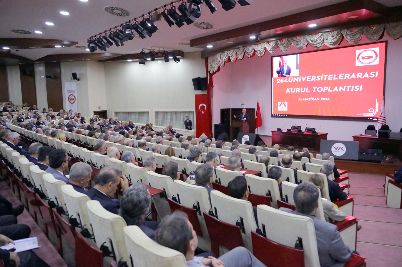 Üniversitelerde mesleki eğitim ve iş yeri temelli uygulamalı eğitim modelini yaygınlaşacak