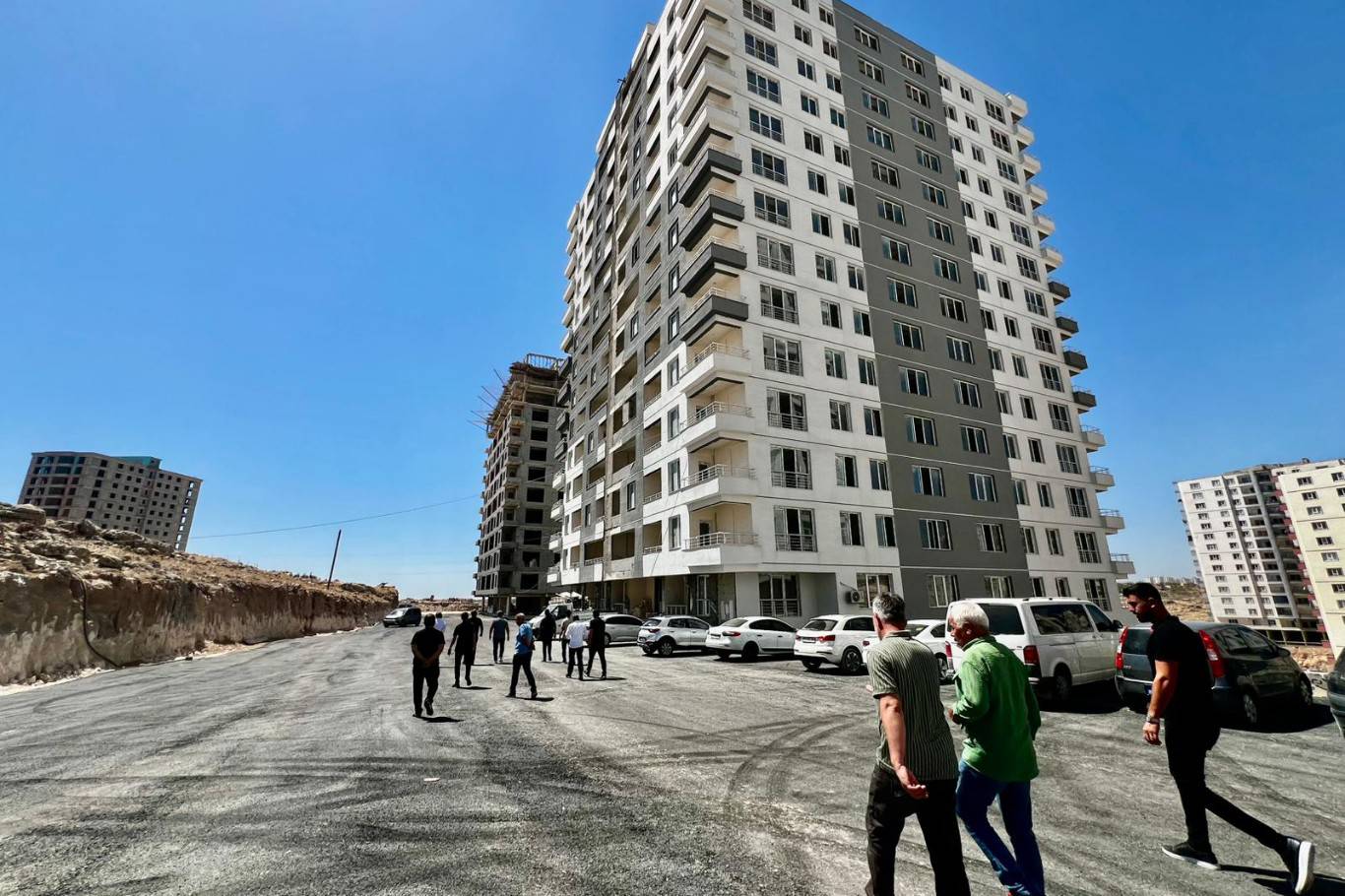 Mardin'de 12 yıldır evlerini bekleyen onlarca aile savcılığa suç duyurusunda bulundu