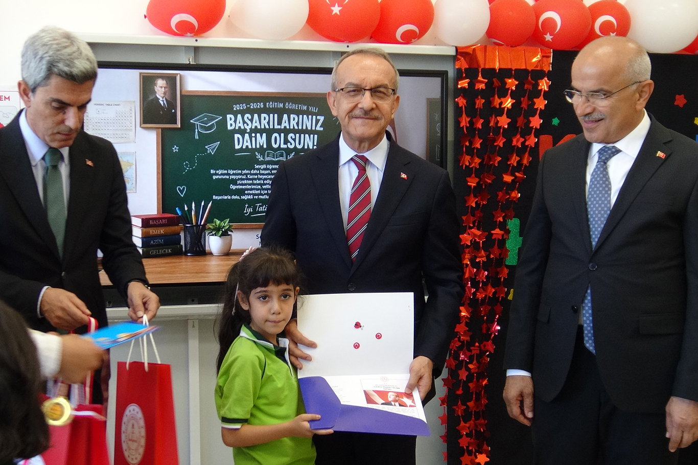 Vali Yavuz: Batılı değiliz, batılılaşmayacağız