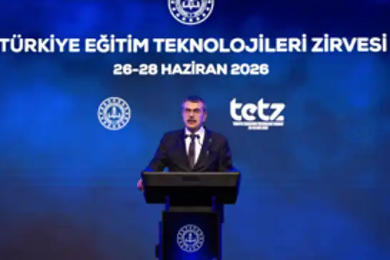 Bakan Tekin: Yapay zekâ insan onurunu gözeten bir zeminde geliştirilmeli
