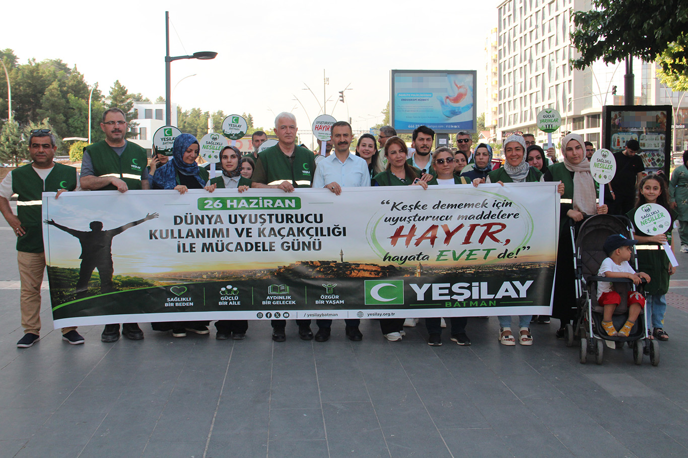 Batman'da bağımlılığa karşı farkındalık yürüyüşü düzenlendi