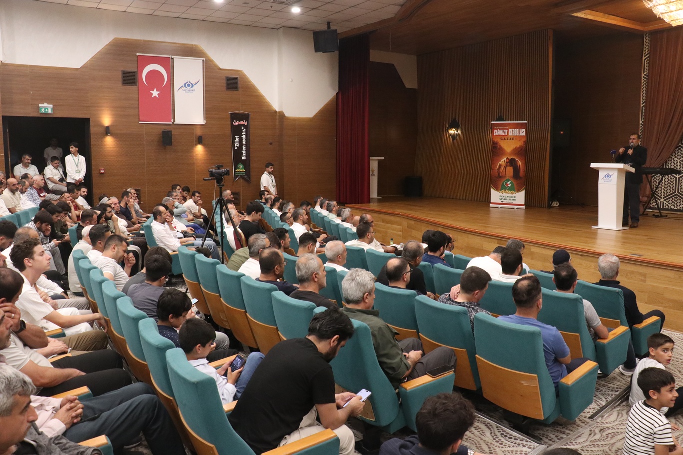 Peygamber Sevdalıları'ndan "Çağımızın Kerbelası Gazze" programı