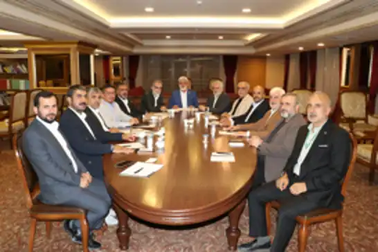 HAKSİAD Genel Başkanı Turgut başkanlığında iş adamları buluşması masaya yatırıldı