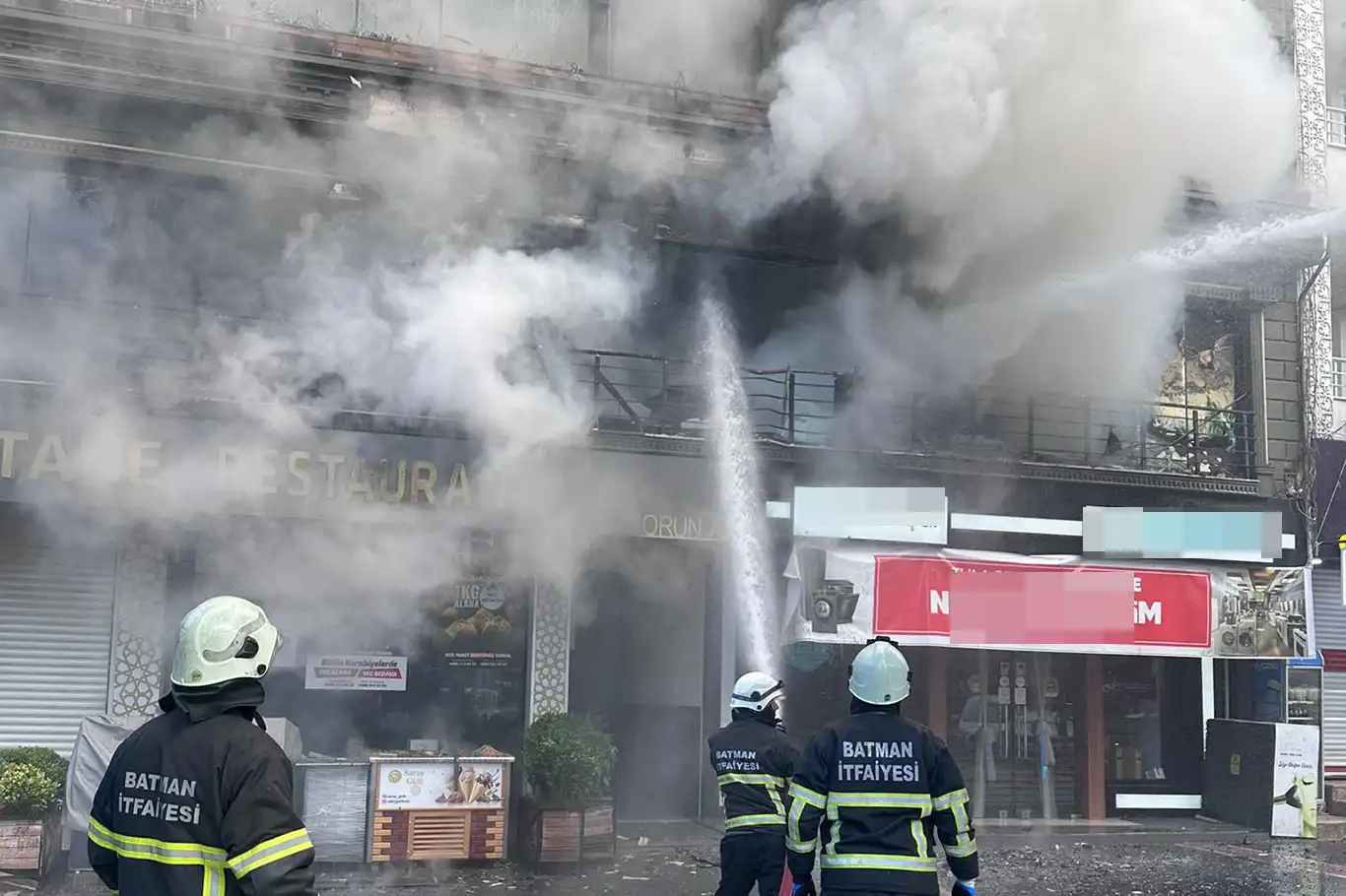 Batman'da pastanede yangında büyük çapta maddi hasar oluştu