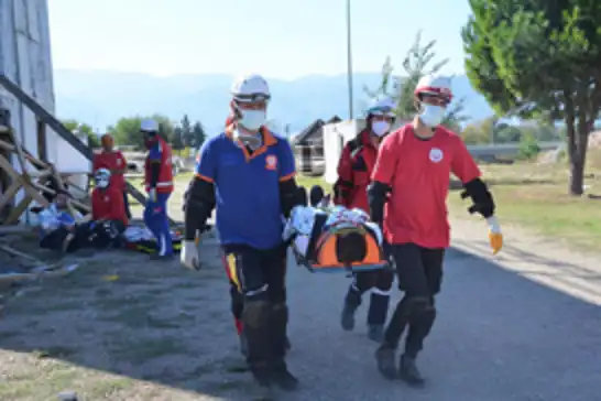 Bursa Ambulans Servisi Başhekimi Dr. Keleş: Acil durumlarda ilk yardım hayati önem taşıyor