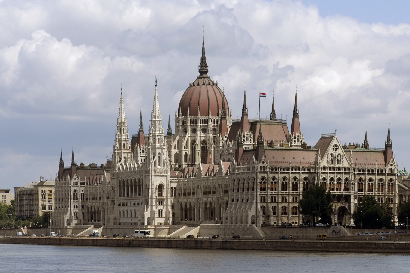 Hungary breaks 156-year heat record as extreme temperatures grip country