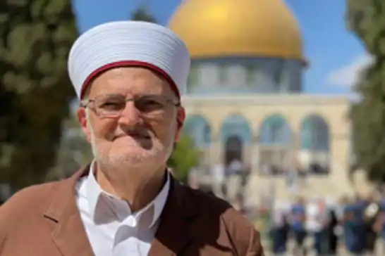 İkrime Sabri: Ezan ilahi bir emirdir, hiçbir güç onu susturamaz