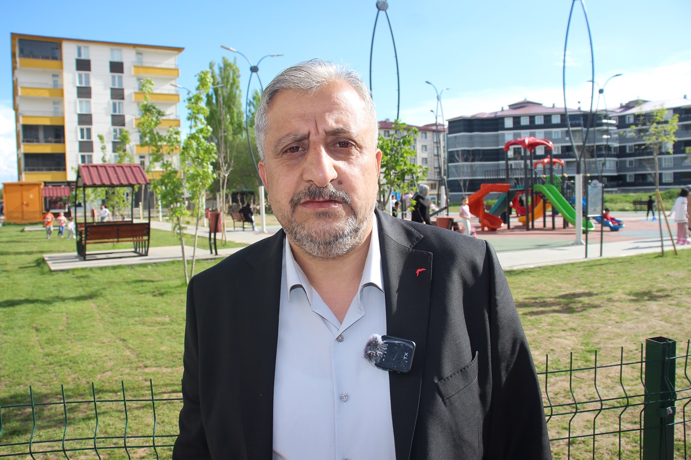 Abide Mahallesi Muhtarı Burhan Yerlikaya