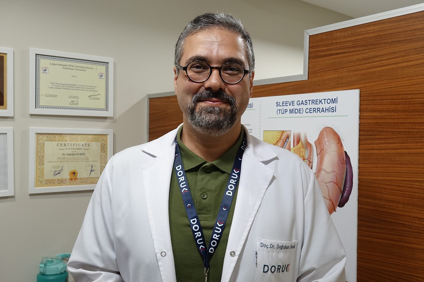 Genel Cerrahi Uzmanı Doç. Dr. Doğukan Durak