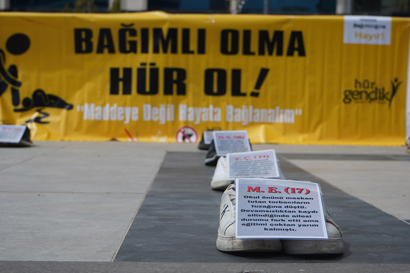 Şırnak’ta uyuşturucuya karşı "Bağımlı olma, hür ol" sergisi