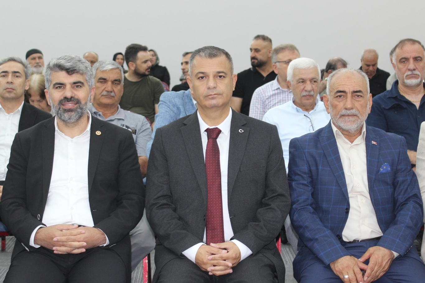 HÜDA PAR Milletvekili Dinç, Zaza kültürü tanıtım programına katıldı