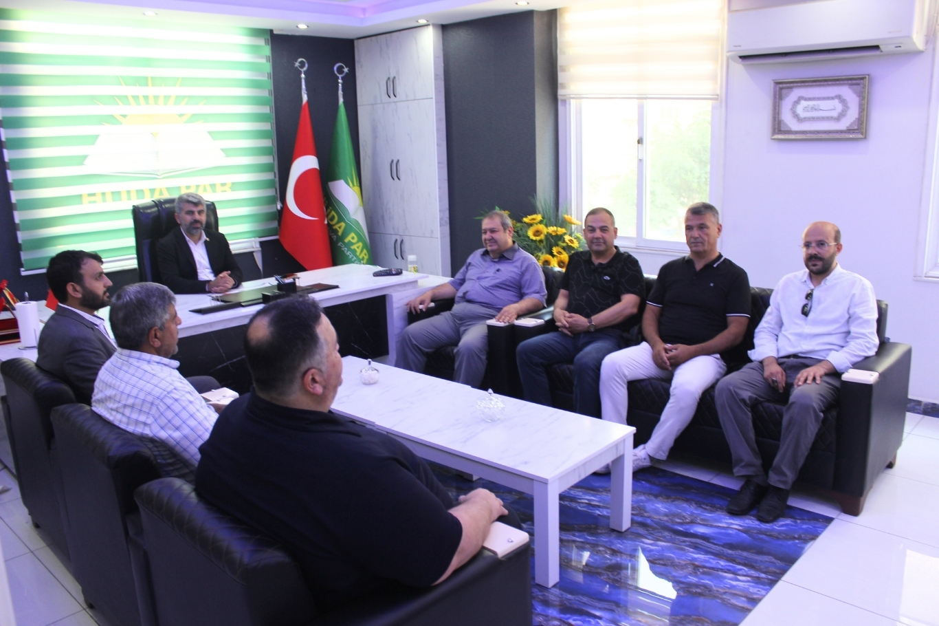 MİL-SEN İl Başkanlarından HÜDA PAR Mersin Milletvekili Dinç'e ziyaret
