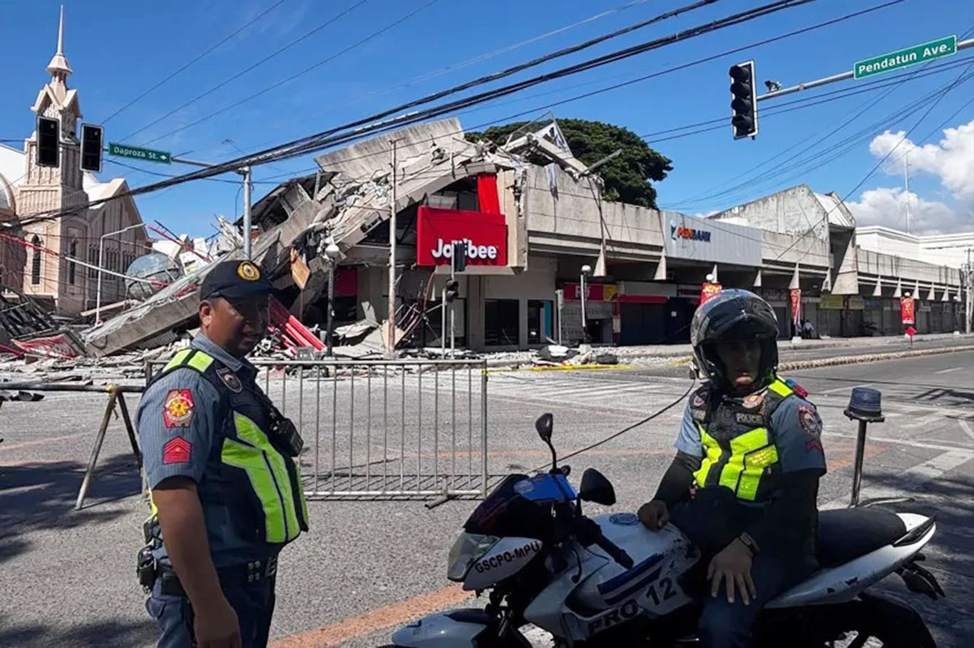 Indonesia lifts tsunami warning after 7.8-magnitude quake strikes off southern Philippines
