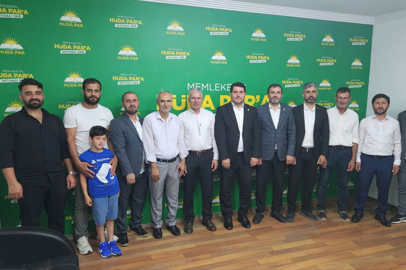 HÜDA PAR Aksu ve Kepez İlçe Başkanlıklarının 4. Olağan kongreleri gerçekleşti