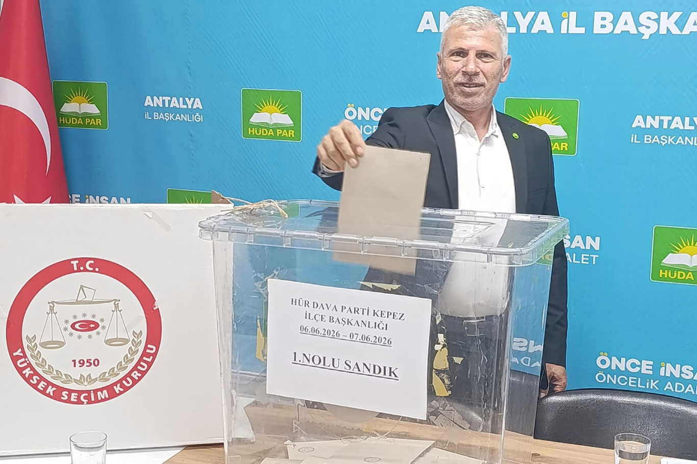 HÜDA PAR Aksu ve Kepez İlçe Başkanlıklarının 4. Olağan kongreleri gerçekleşti