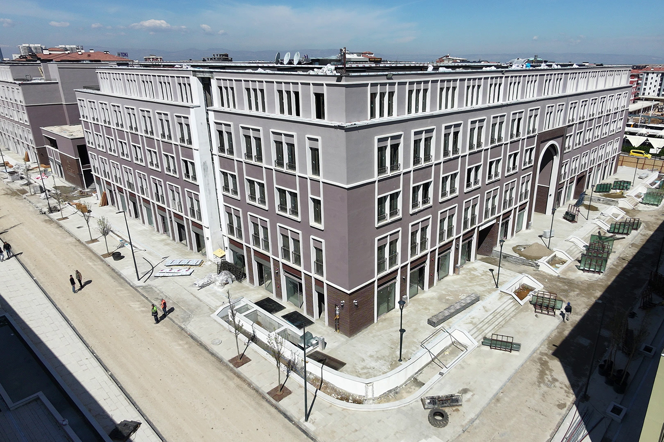 Akpınar Çarşısı'nda baca krizi: Lokantacı esnafı yeni dükkânlarda çalışamaz