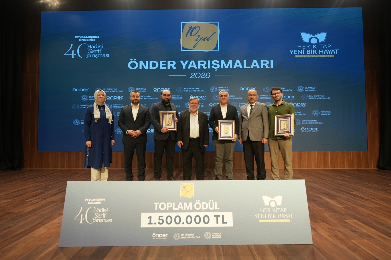 ÖNDER hadis ve kitap okuma yarışmasında ödüller sahiplerini buldu 