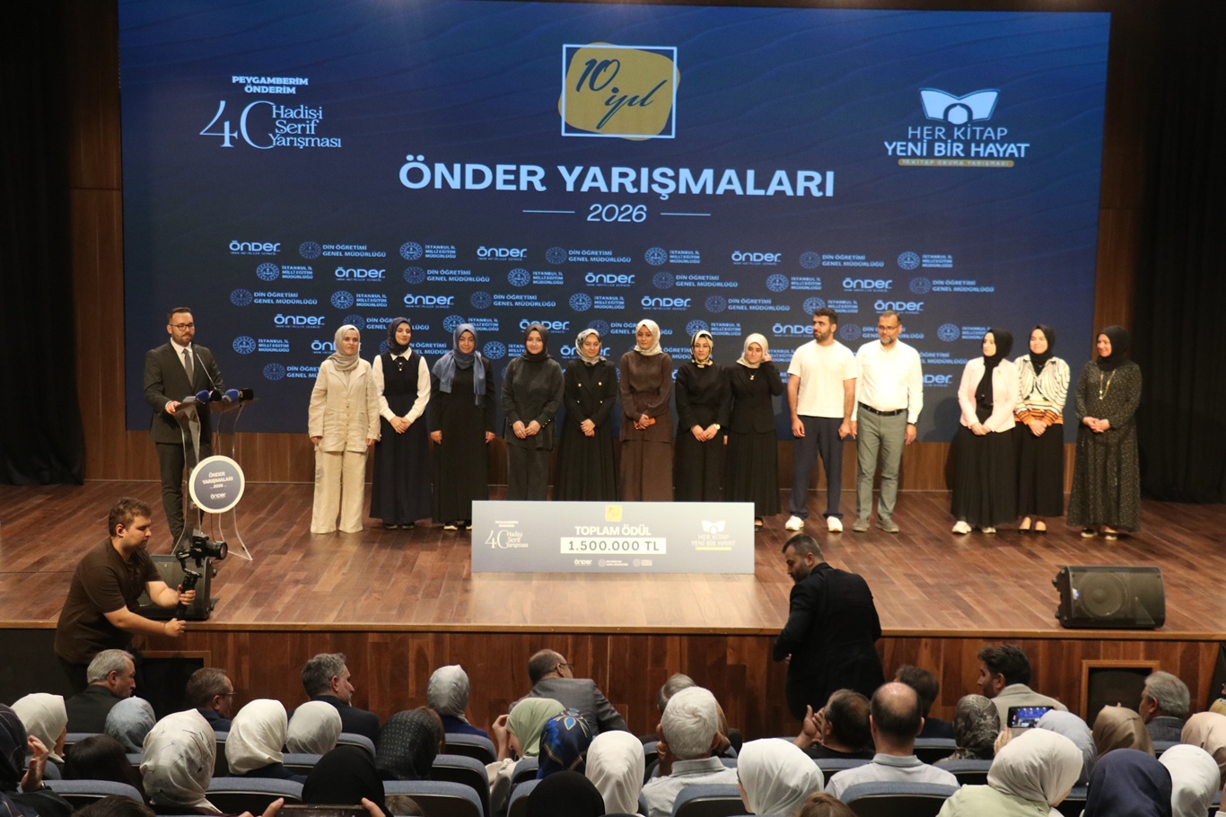 ÖNDER hadis ve kitap okuma yarışmasında ödüller sahiplerini buldu 