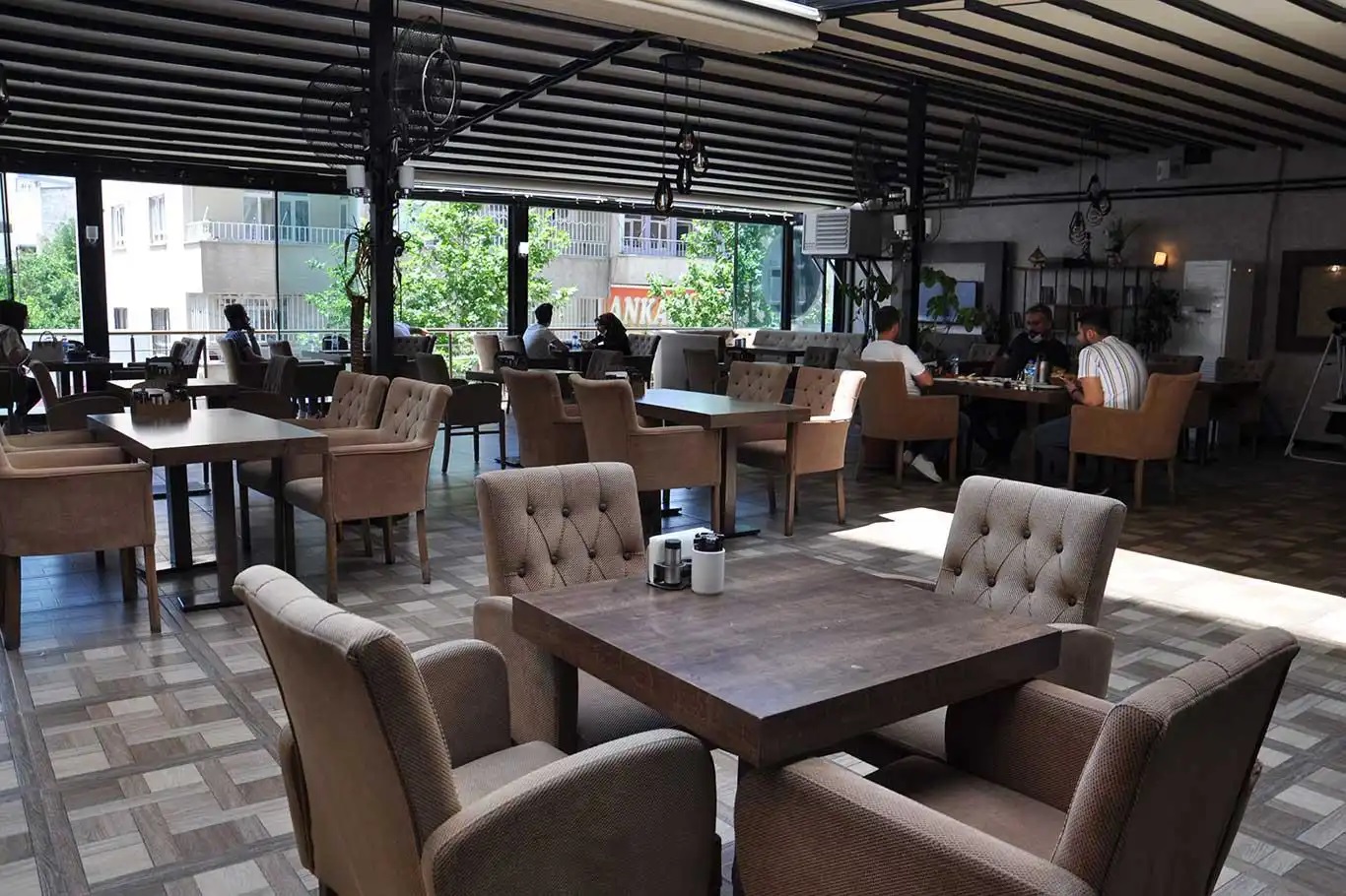 Restoran ve kafelerde yeni dönem: Menülerde kalori ve içerik bilgisi zorunlu oldu