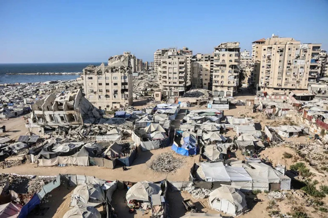 مجلس السلام يعتزم إنشاء مراكز إيواء إنسانية في قطاع غزة