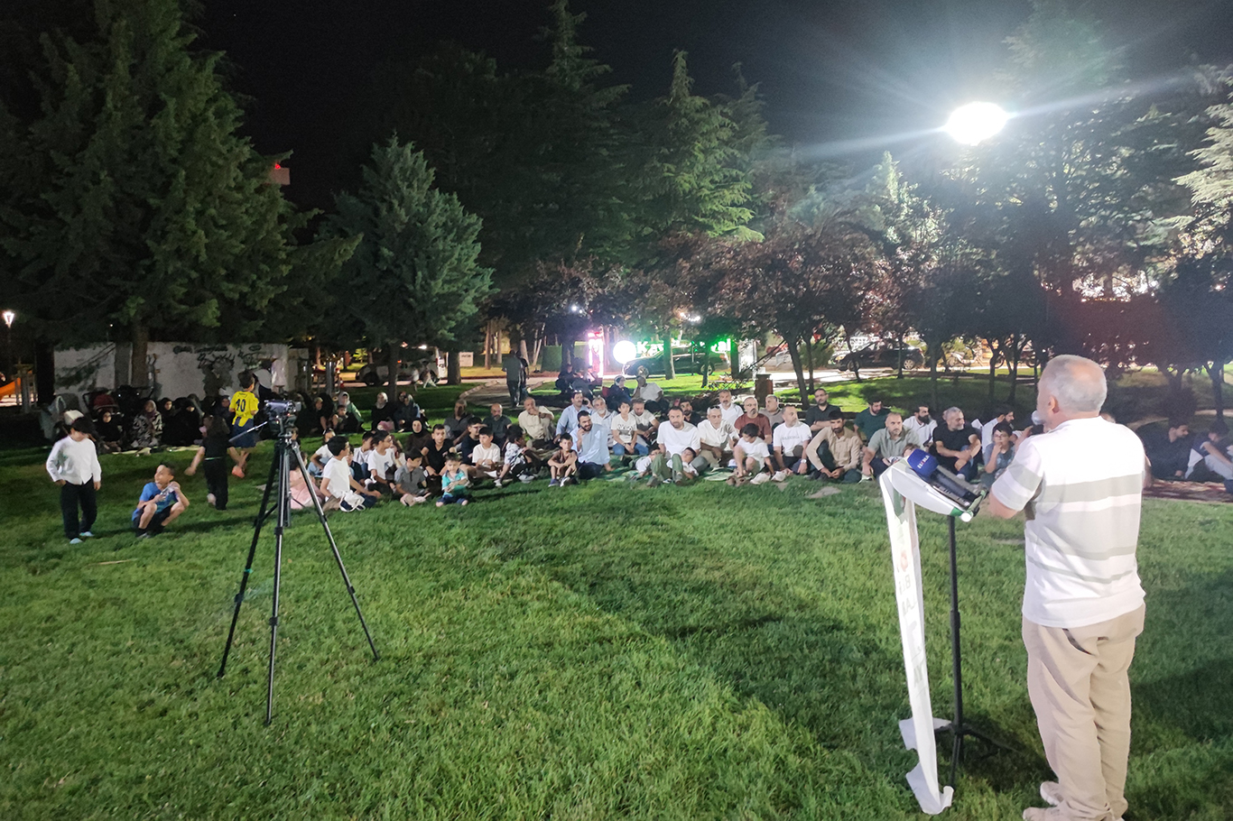 İmam Hatip Dönmez: Çocuklarımız dijital bağımlılığın esiri olmasın