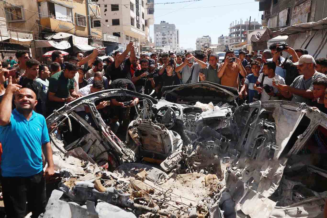 Israeli ceasefire violations kill six more Palestinians across Gaza