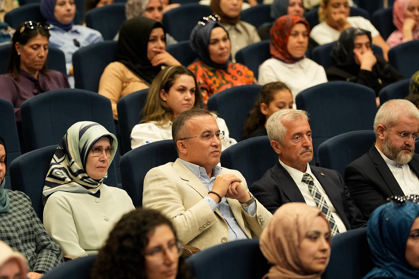 Gaziantep'te "İslam'da Koruyucu Aile Olmak” konferansı düzenlendi