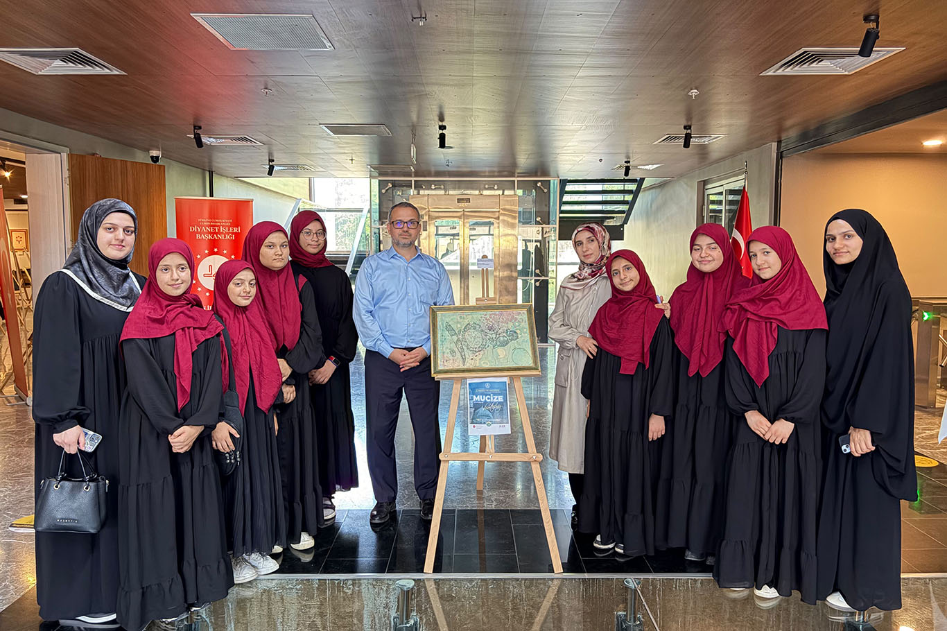 Mersin'de Hz. Peygamber'in 1500. doğum yılına özel "Mucize" sergisi açıldı