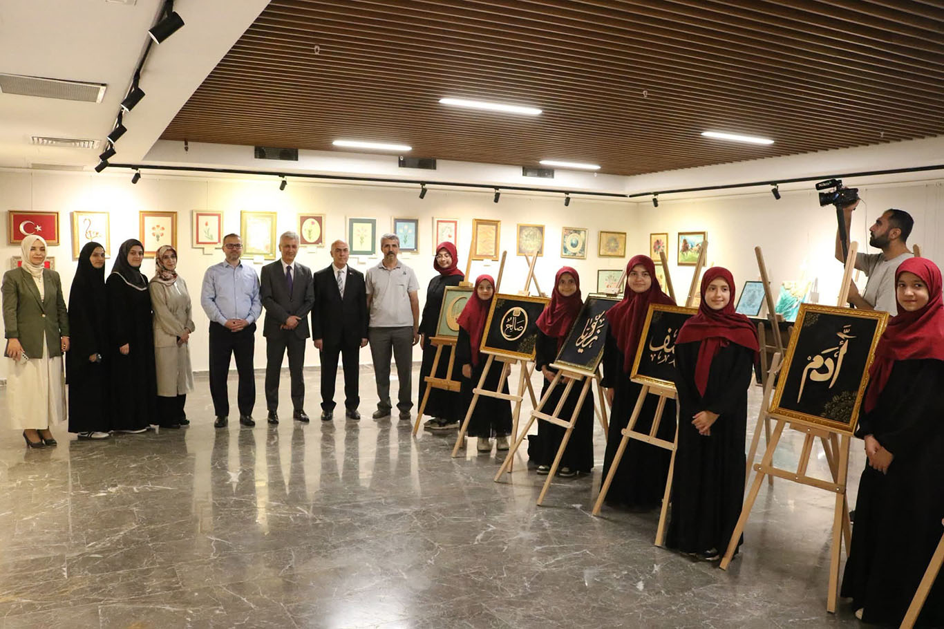 Mersin'de Hz. Peygamber'in 1500. doğum yılına özel "Mucize" sergisi açıldı
