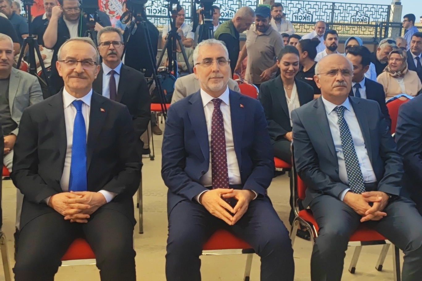 Bakan Işıkhan: Ekonomik bağımsızlığın yolu üretmekten geçiyor