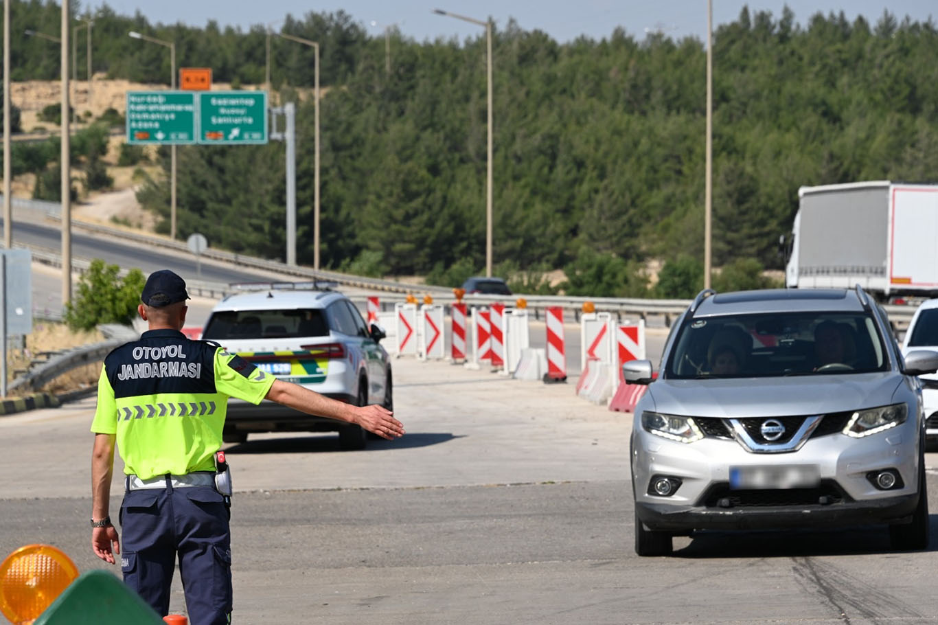 Gaziantep'te 25 aranan şahıs yakalandı