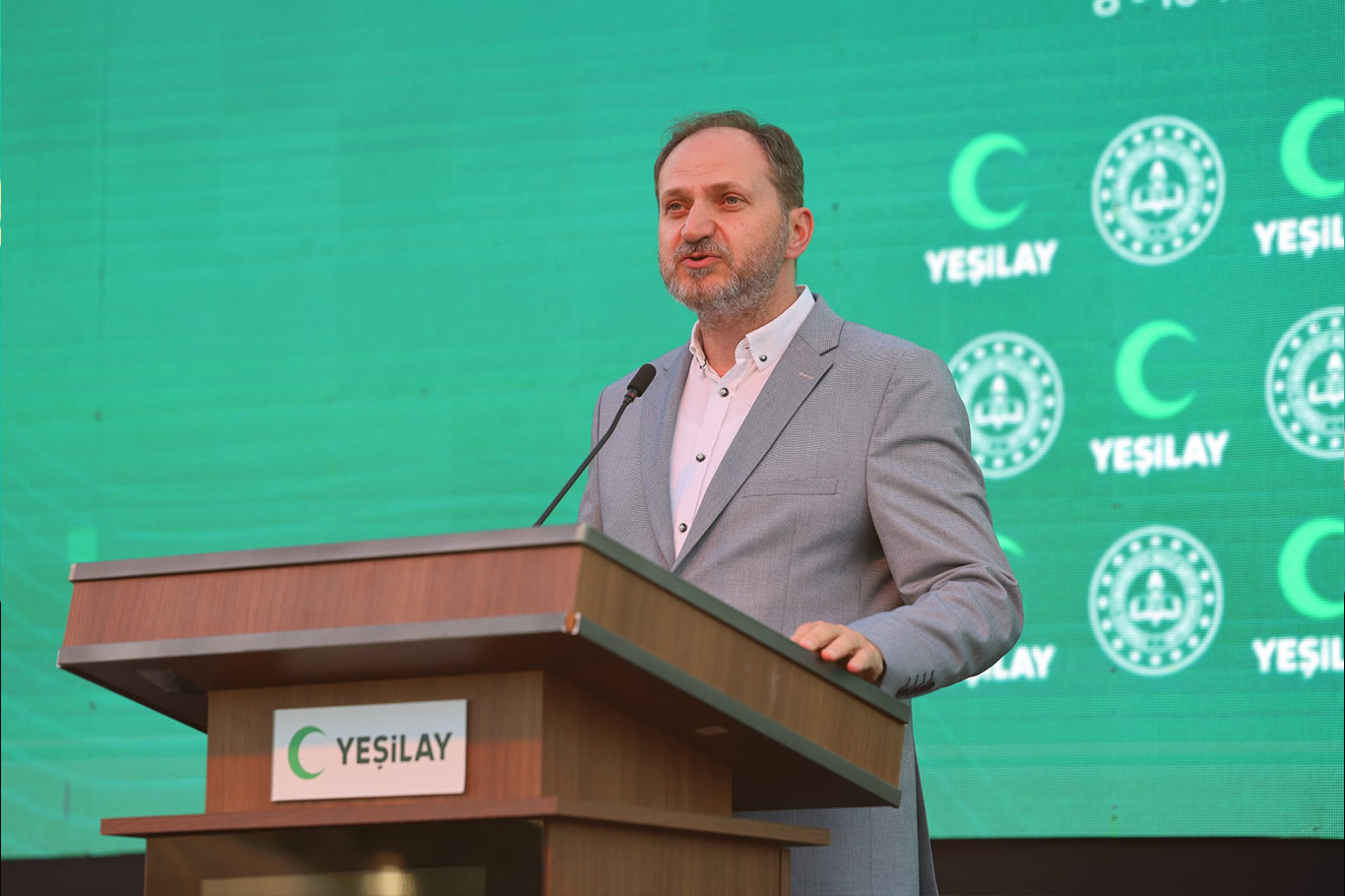 Türkiye Yeşilay Cemiyeti Genel Başkanı Doç. Dr. Mehmet Dinç