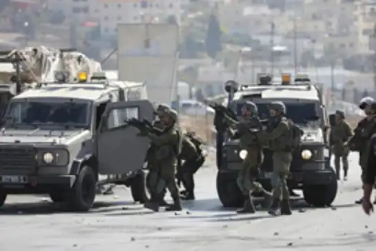 4 إصابات و4 معتقلين..الاحتلال يشن اعتداءات جديدة في الضفة الغربي