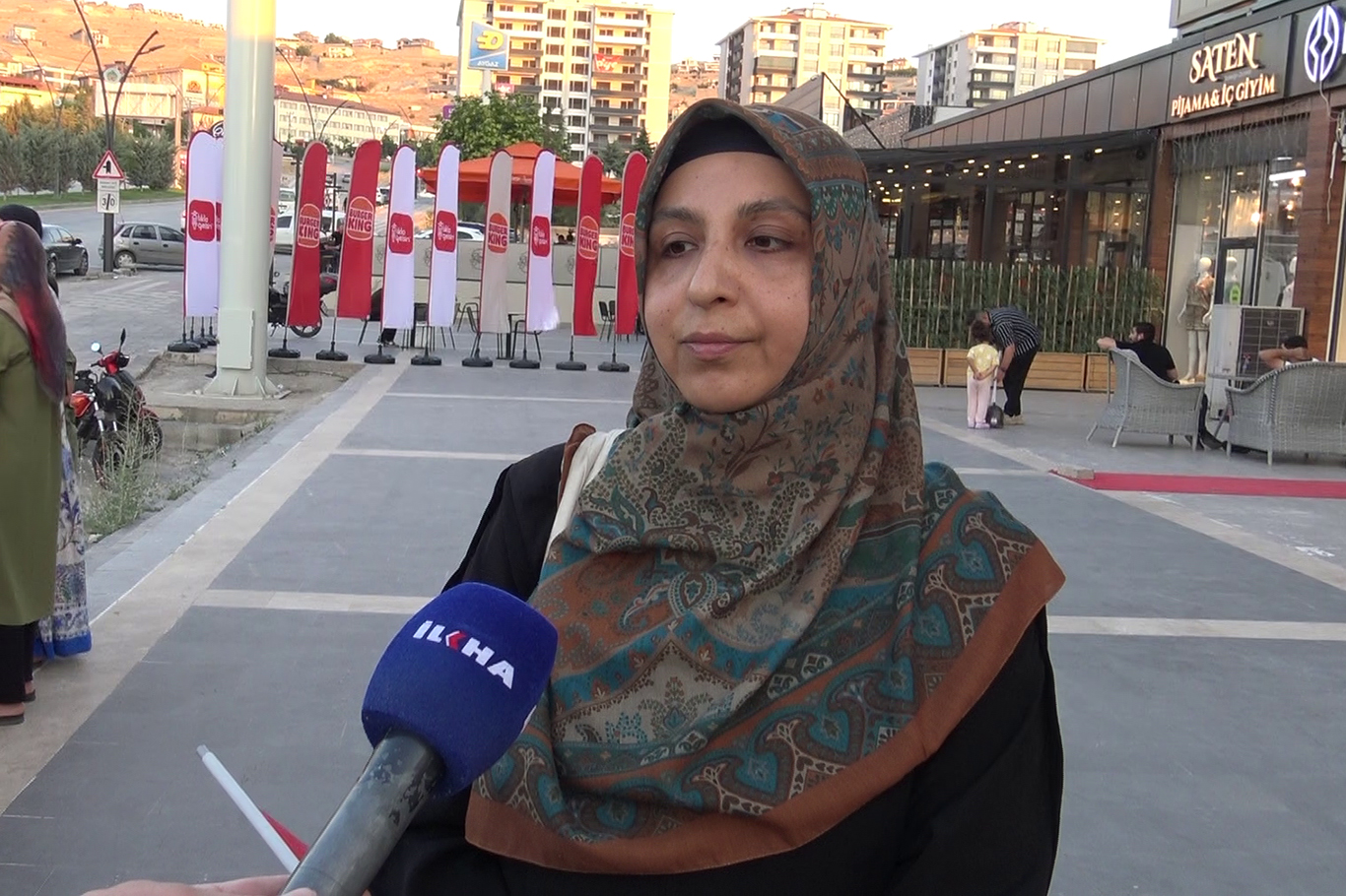 Ayşe Özgür