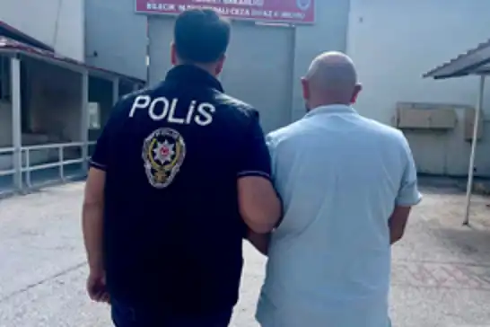 Metruk bina denetiminde aranan hükümlü yakalandı